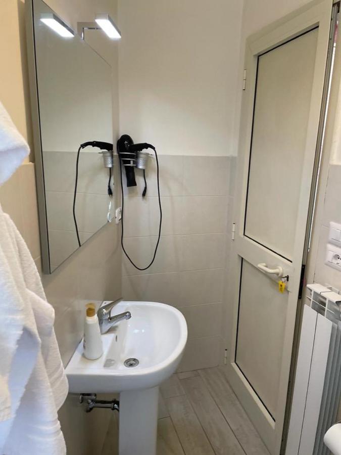 Antichi Riverberi In Station Salerno Room photo